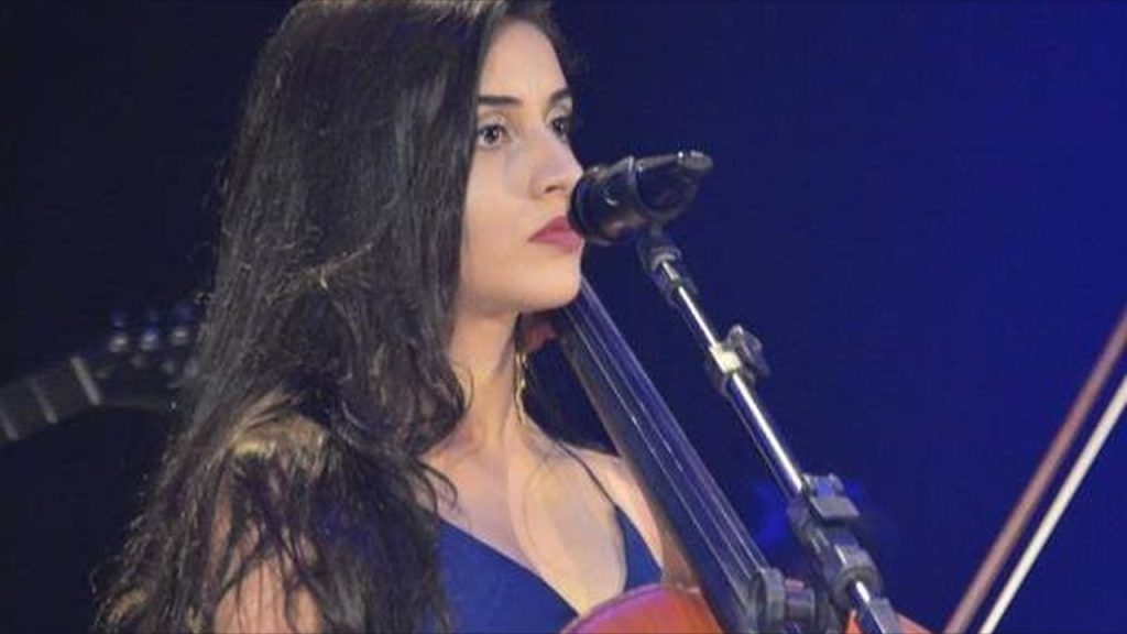 ‘Quartas Acústicas’ apresenta hoje (17) Wellyddna Pontes e o show “A Tristeza que Balança!”