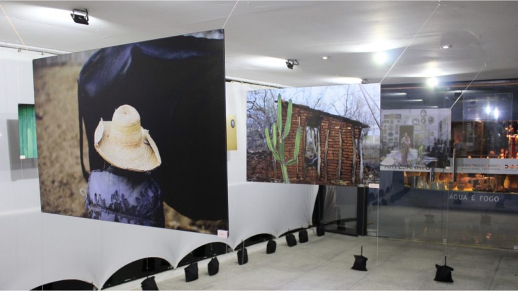 Exposição Fotográfica “Janelas de Mim” está em cartaz no Museu de Arte Popular da Paraíba