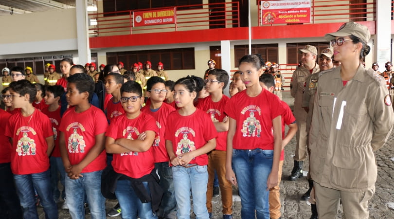 Corpo de Bombeiros/CG lança projeto ‘Bombeiro Mirim contando histórias’