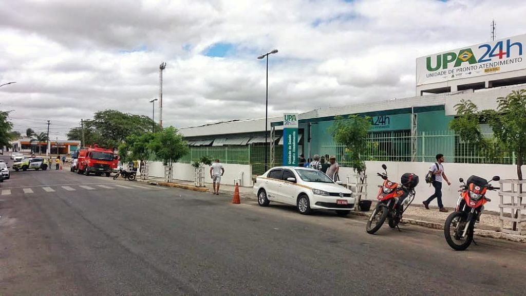 Incêndio atinge ala vermelha da UPA do Dinamérica