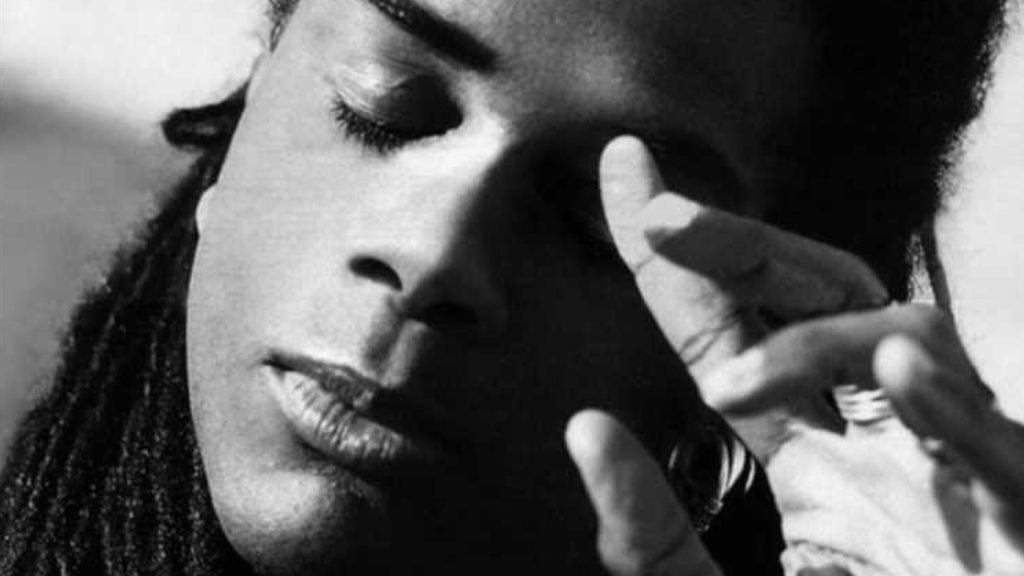 MÁQUINA DO TEMPO – Andru Donalds – Save Me Now