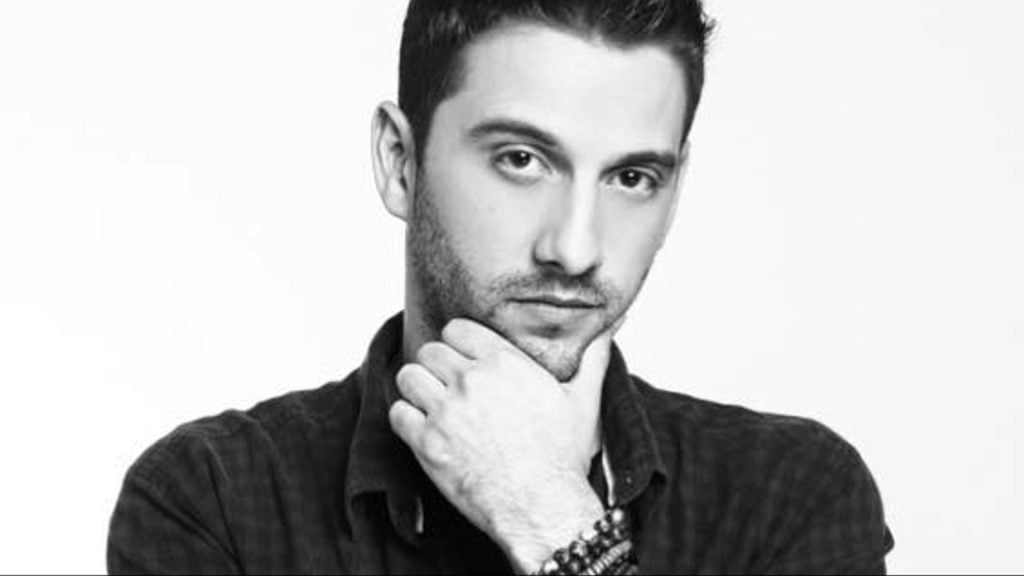 Último Rock Sunset do Lovina Beach Club terá o roqueiro paraibano Jeorge Segundo