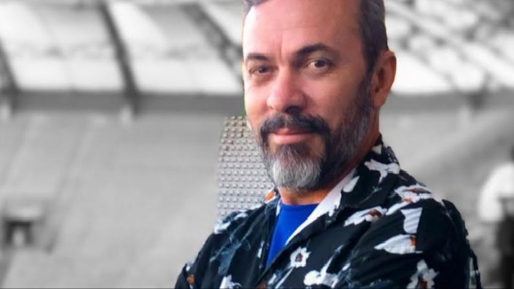 Galeria de Artes Irene Medeiros expõe Fotografia Transgênica – série azul de Hipólito Lucena