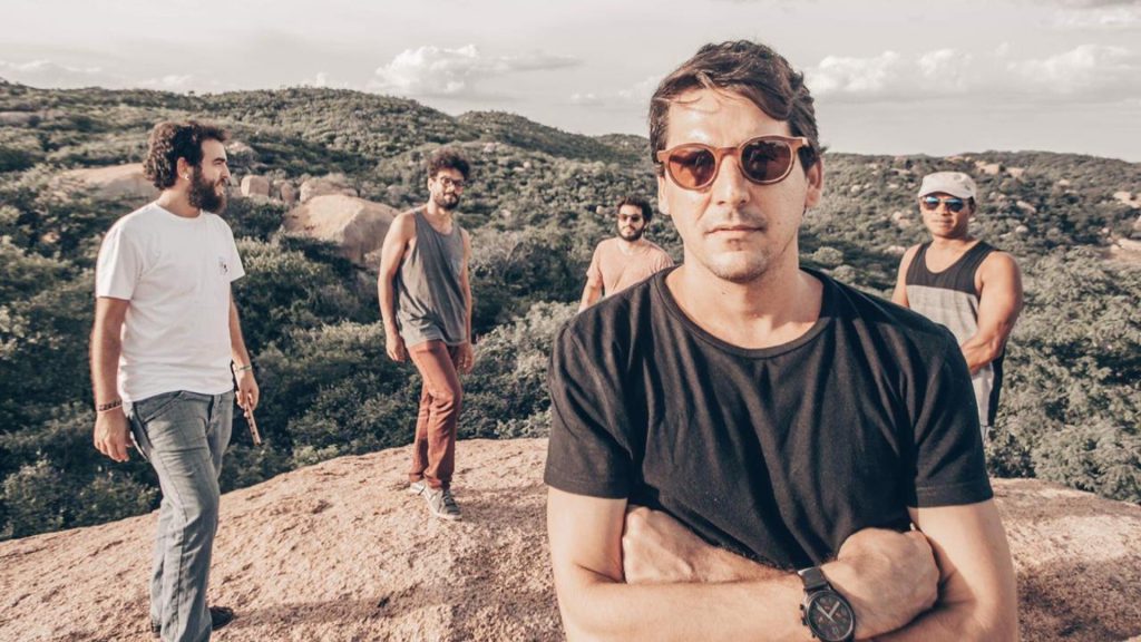 Sábado (06) tem banda Meio Free no Soul BierHaus