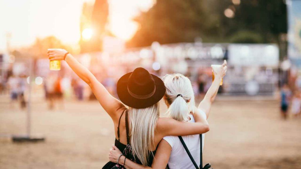 Lollapalooza anuncia atrações por dia de evento; Confira