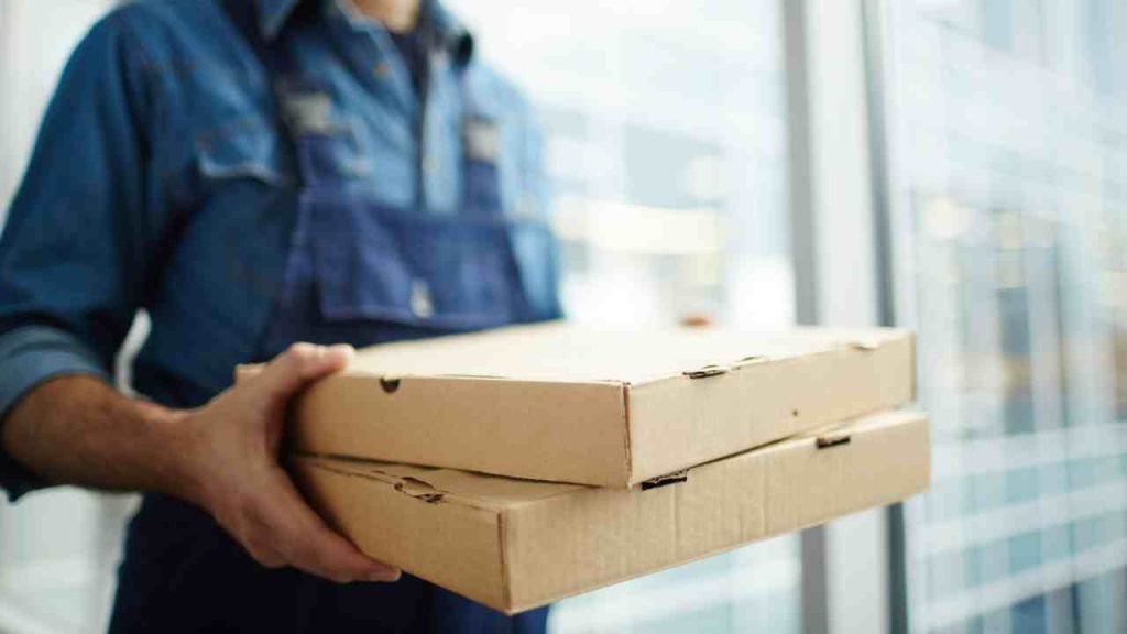Serviço delivery já respondia por 50% dos lucros de restaurantes antes da pandemia.