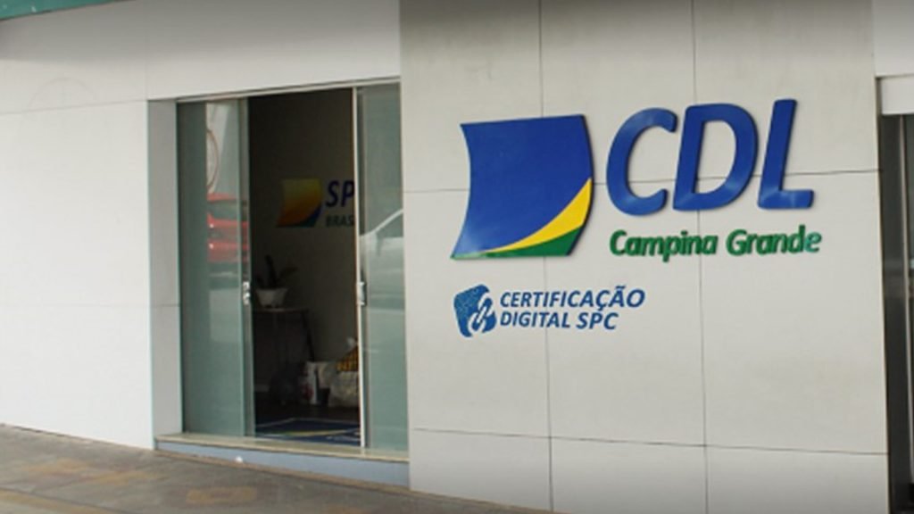 CDL/CG cobra do prefeito o fechamento do comércio