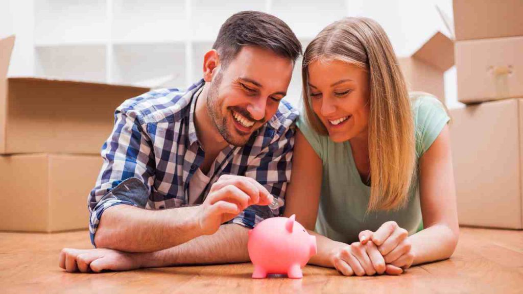 Qual o custo de ficar em casa? Saiba como conseguir diminuir os gastos durante a quarentena