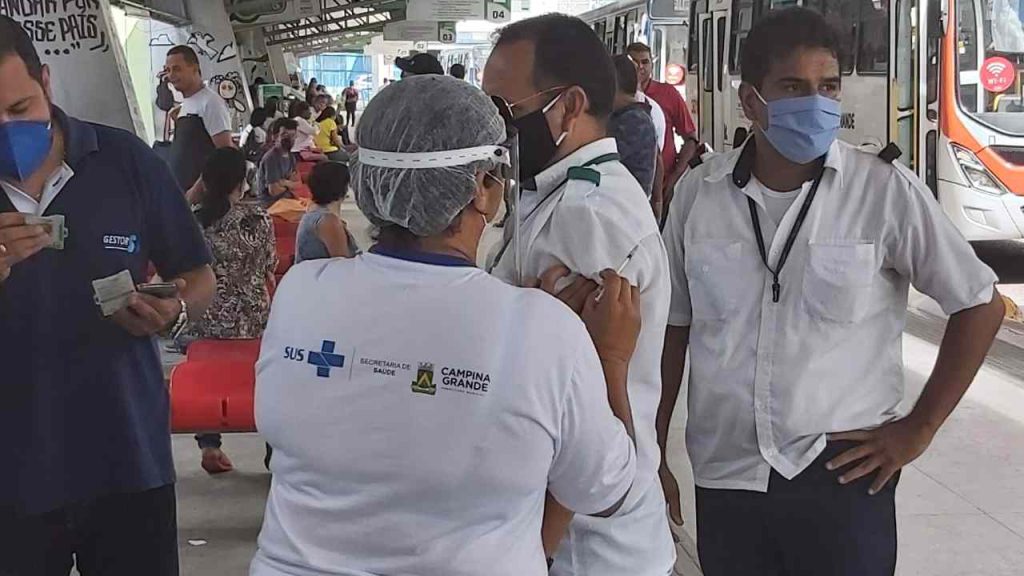 STTP promove dia “D” de vacinação H1N1 para motoristas de transporte coletivo urbano