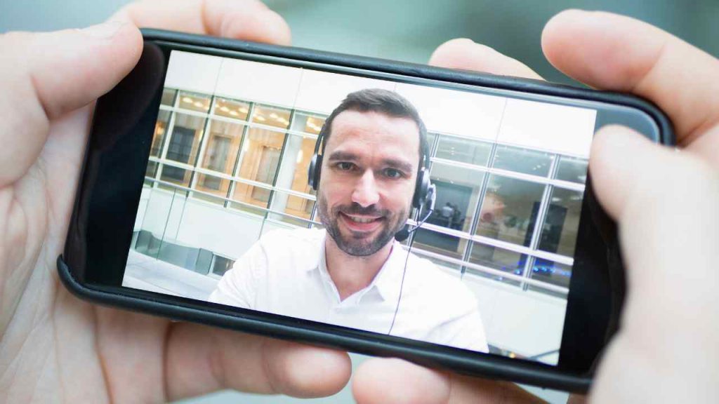 Autoescolas da PB agendam aulas teóricas de forma remota