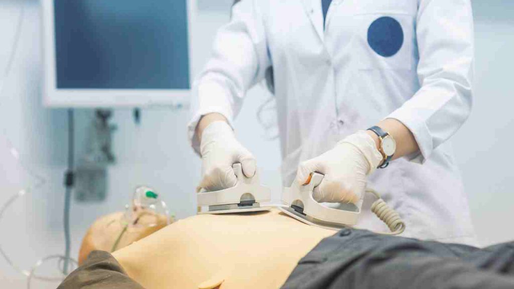 Estudantes de Medicina da UFCG cobram ação para retomada de internato