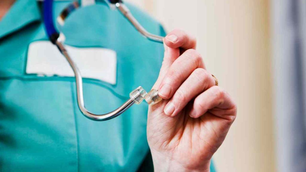 Profissionais da saúde reclamam de EPI’s fornecidas pela Prefeitura de Campina Grande