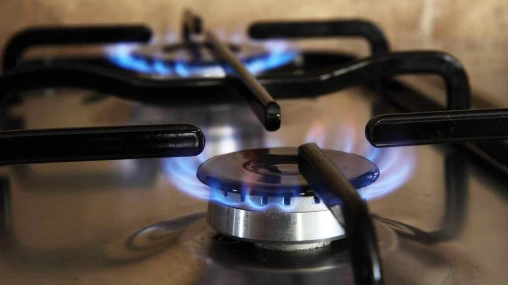 O botijão de 13 kg do Gás de cozinha está 5,42% mais caro em Campina Grande
