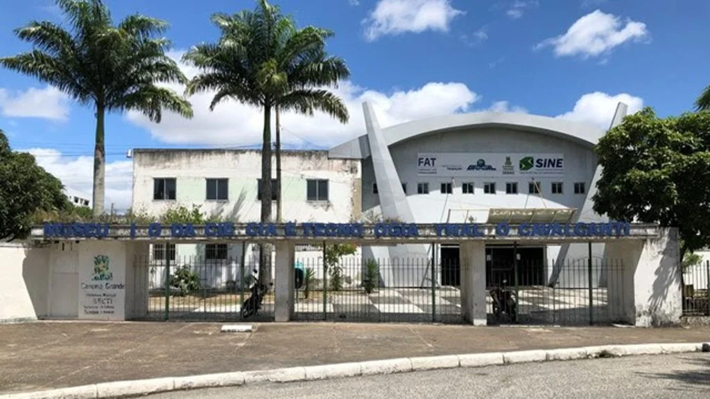 Campina Grande inicia semana com 170 novas oportunidades de emprego no Sine-CG