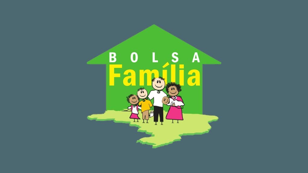 Beneficiários do Bolsa Família começaram a receber o abono natalino a partir desta quarta (23)
