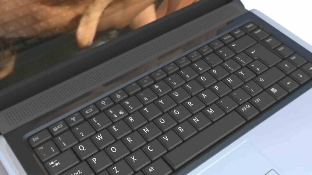 Denúncias de pornografia infantil dobram na quarentena