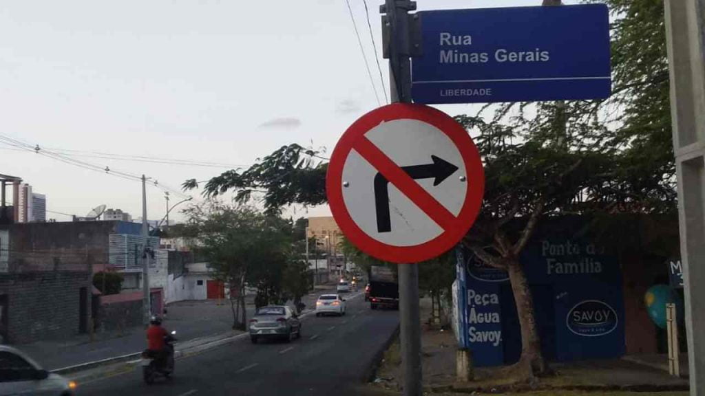 STTP modifica sentido de ruas e revitaliza sinalização horizontal na cidade