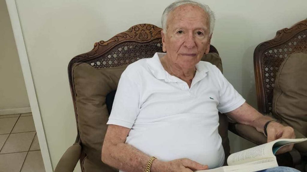 Vice-prefeito de Campina Grande está internado em São Paulo