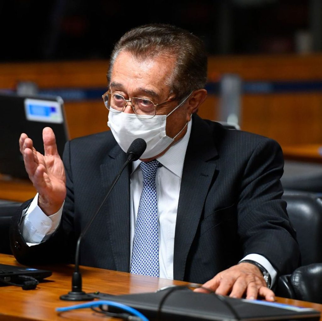 Senador José Maranhão segue tratando Covid-19 e tem quadro de saúde estável
