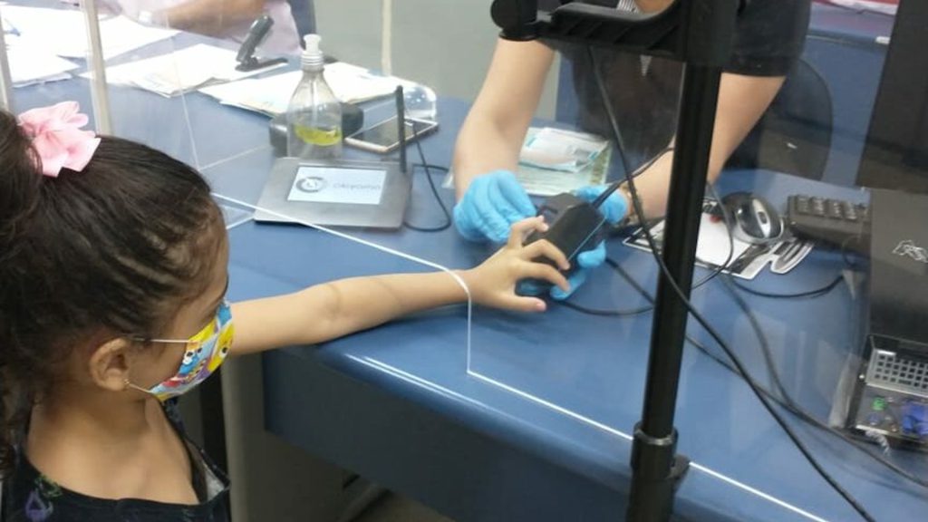 Programação para emissão de carteiras de identidade segue para mais 250 crianças da rede municipal de CG