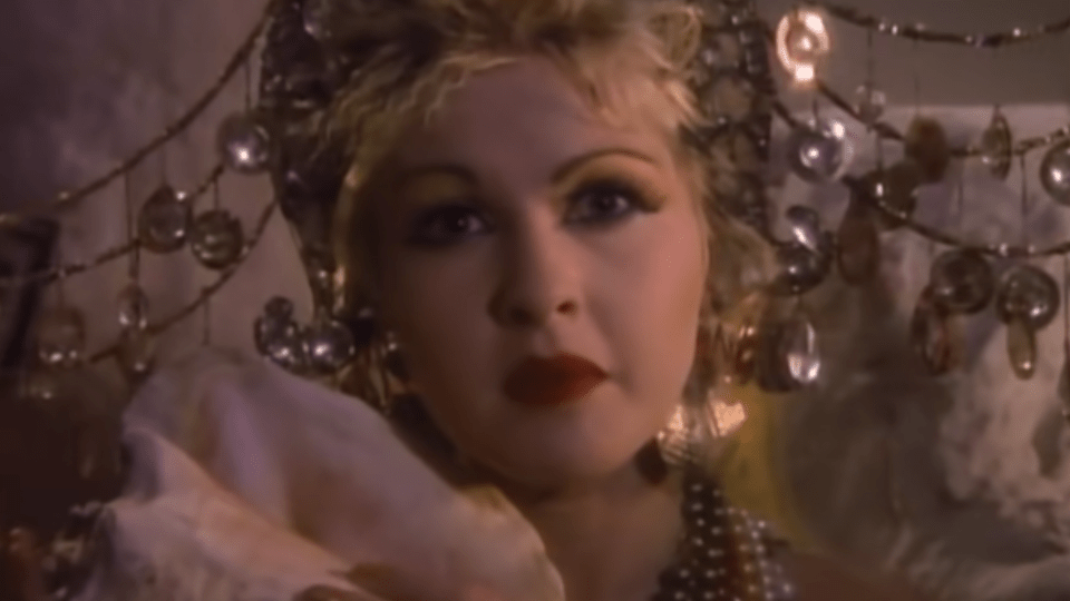 MÁQUINA DO TEMPO – Cyndi Lauper – True Colors