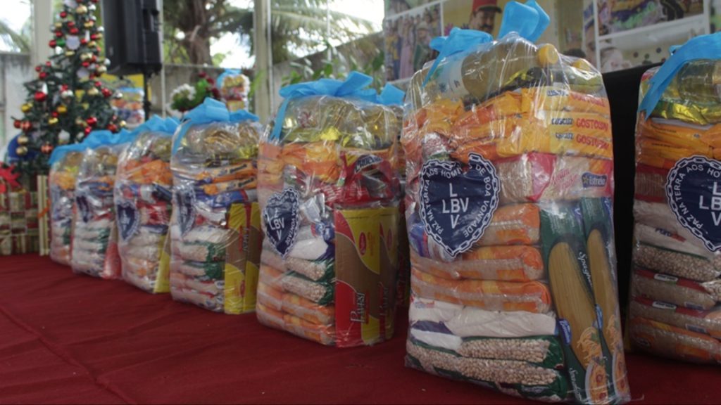 Famílias em risco alimentar na PB recebem o apoio da Caravana da Solidariedade do Natal da LBV