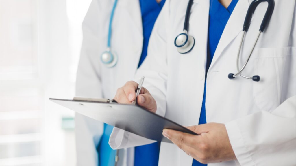 Programa Mais Médicos seleciona 53 profissionais para a Paraíba