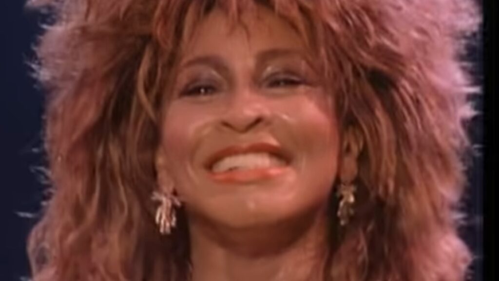 MÁQUINA DO TEMPO – Tina Turner – What’s Love Got To Do With It