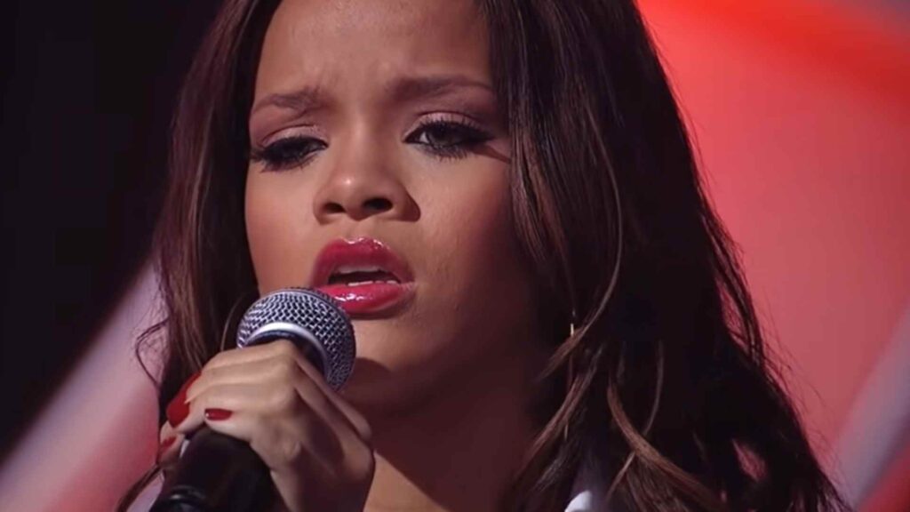 MÁQUINA DO TEMPO – Rihanna – Unfaithful