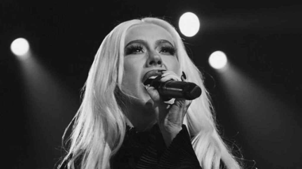 Christina Aguilera anuncia show solo no RJ