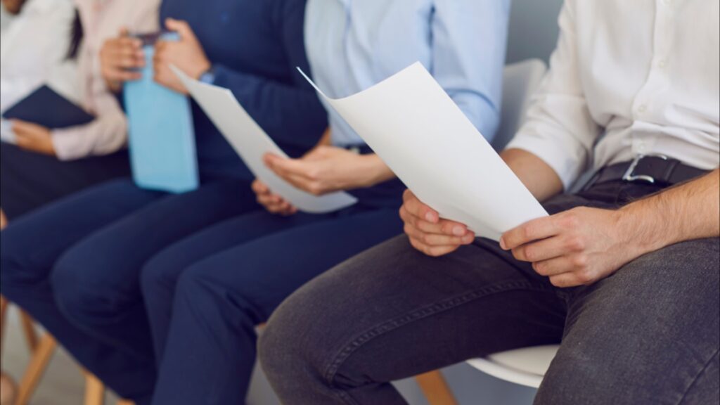 CG termina fevereiro com 692 oportunidades de trabalho