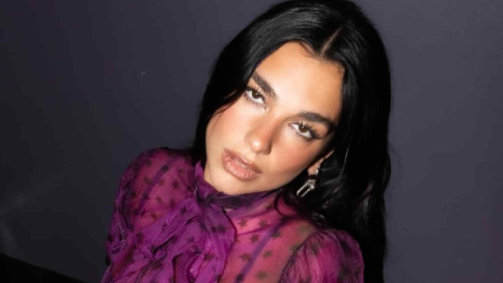 Dua Lipa confirma passagem pelo Brasil com a turnê “Radical Optimism”