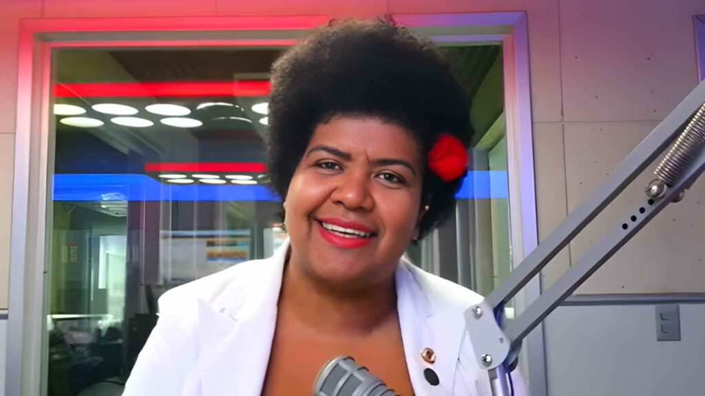 Jô Oliveira cobra respostas sobre caso de saúde em Campina