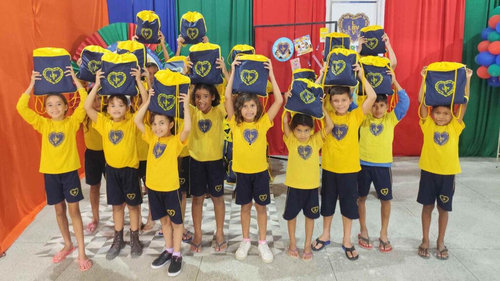 LBV celebrou aniversário com entrega de kits pedagógicos em CG
